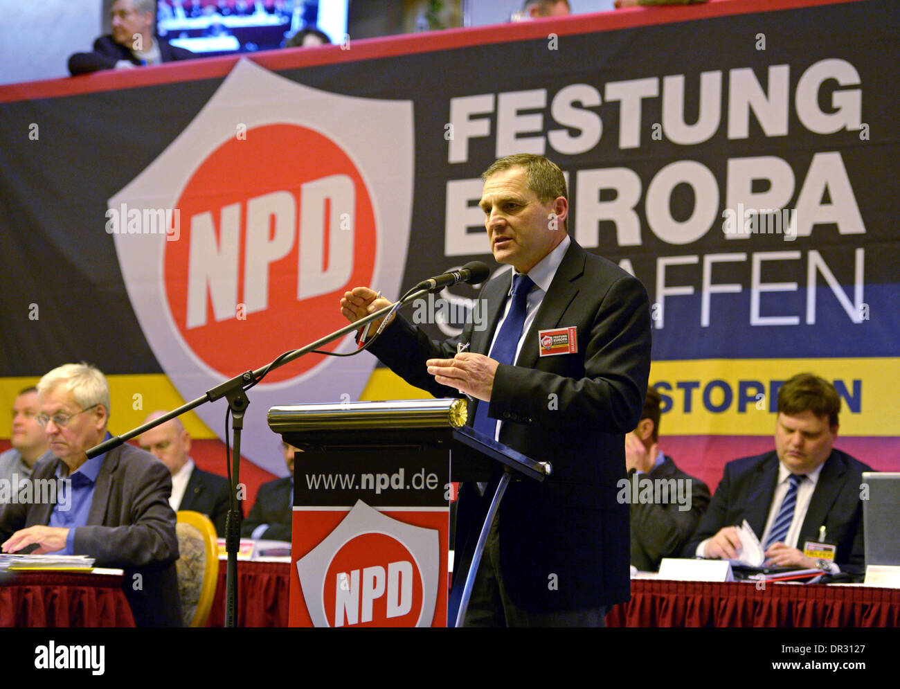 Kirchheim, Allemagne. 18 janvier, 2014. Président fédéral temporaire de la NPD Udo Pastoers parle lors de la conférence fédérale du parti d'extrême droite Parti National Démocrate d'Allemagne (NPD) à Kirchheim, Allemagne, 18 janvier 2014. Photo : Jens-ULRICH KOCH/dpa/Alamy Live News Banque D'Images