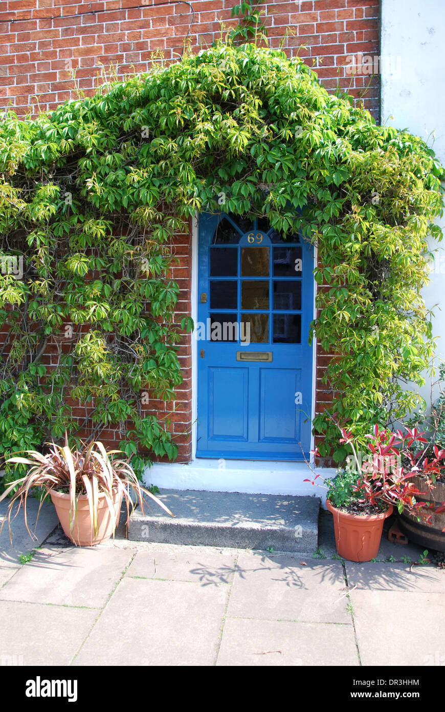 Porte d'entrée de maison mitoyenne en Glastonbury UK Banque D'Images