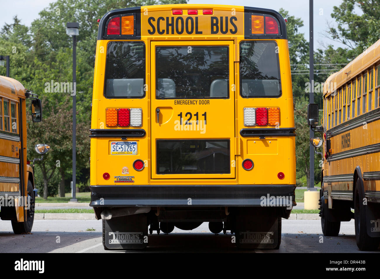 Vue arrière de l'autobus scolaire - New York USA Banque D'Images