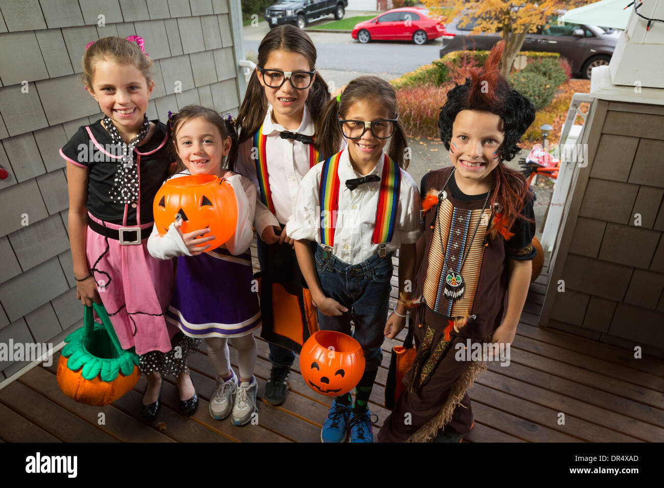 Enfants trick-or-treat pour Halloween Banque D'Images