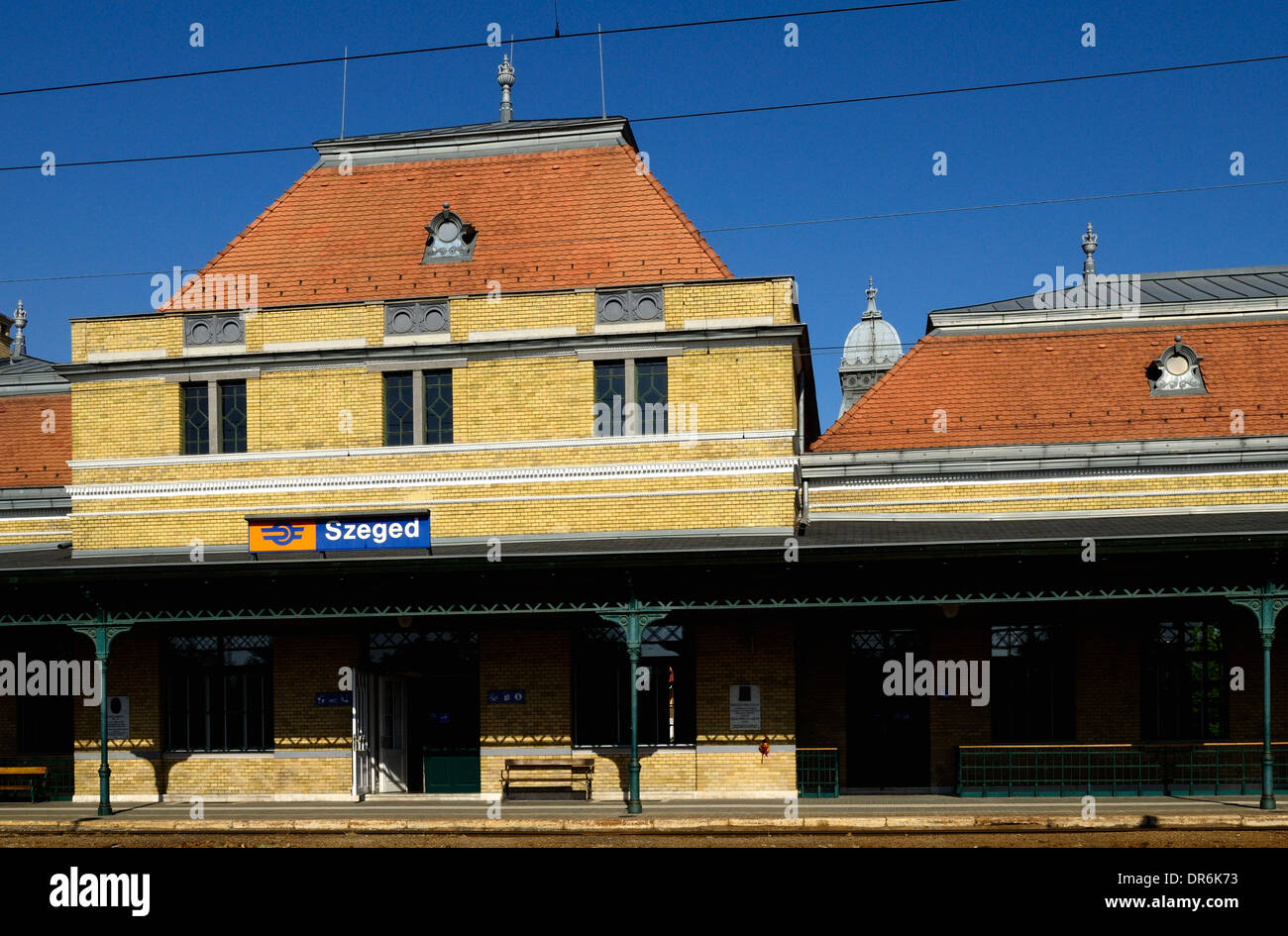 Gare ferroviaire de construction extérieurs en Hongrie Szeged Banque D'Images