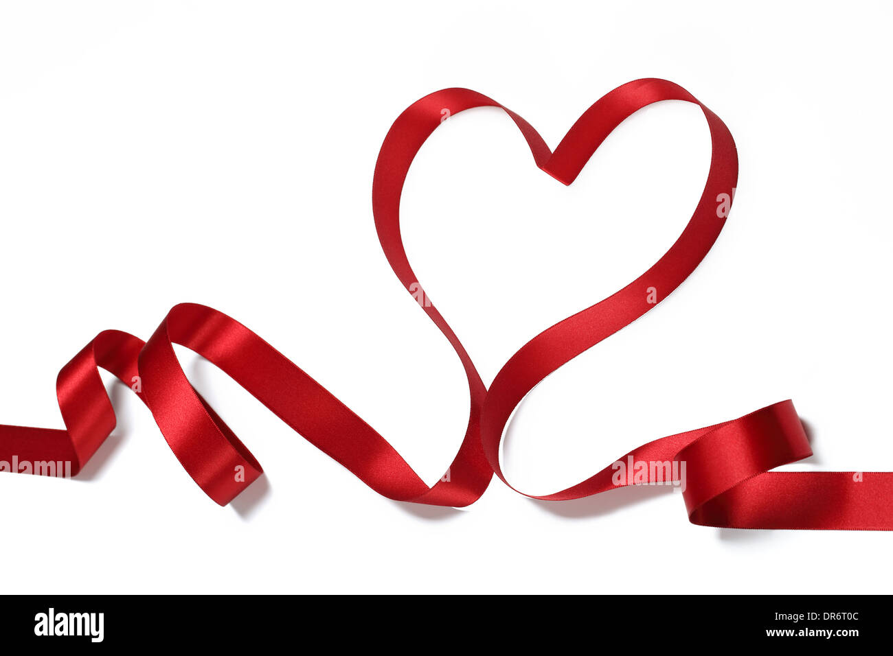 Ruban rouge en forme de coeur,concept valentines. Banque D'Images