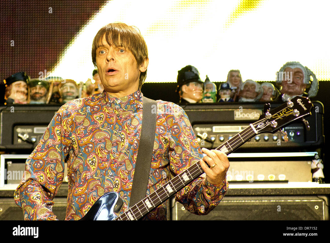 Mani aka Gary Mounfield Manny The Stone Roses en concert à Heaton Park - Jour 1 Manchester, Angleterre - 29.06.12 Banque D'Images