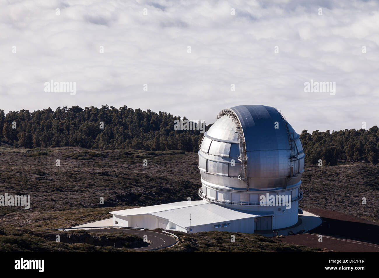Le Gran Telescopio Canaria télescope sur le Roque de los Muchachos astrophysique Observatoire sur La Palma, Canary Islands, Banque D'Images