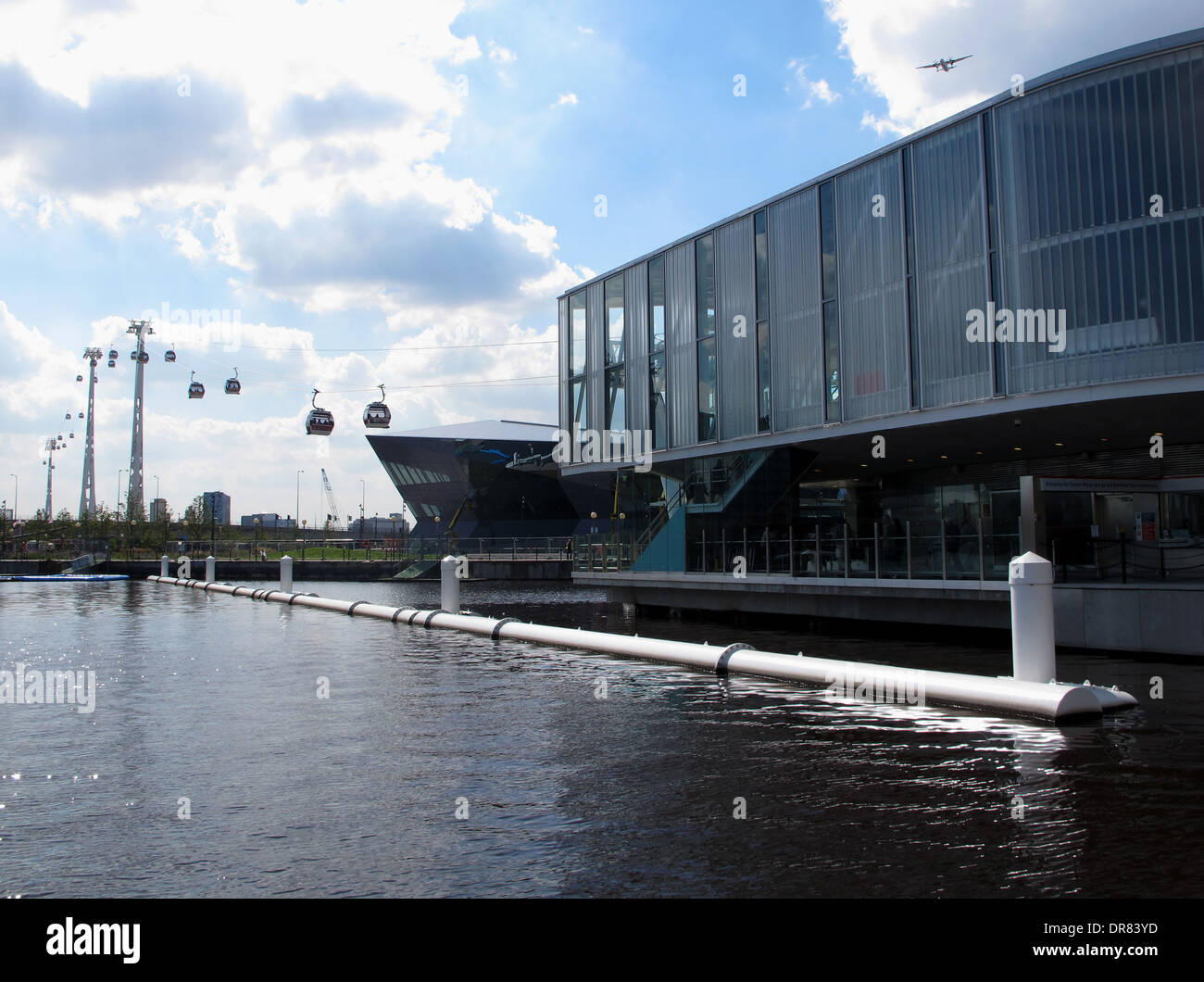 Station Dock Royal Emirates, le terminus nord de la téléphérique Thames River Crossing. Banque D'Images