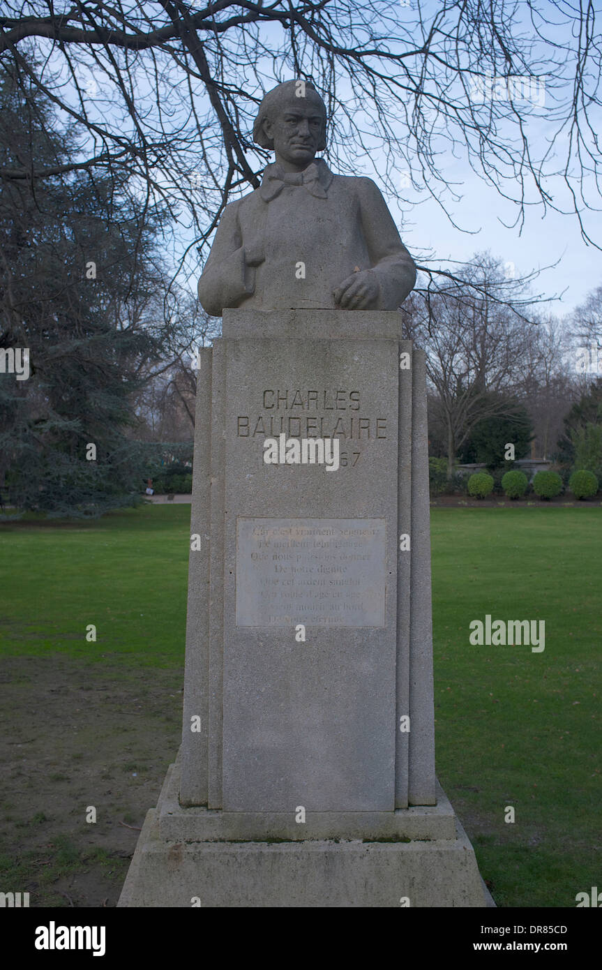 Statue de Charles Baudelaire 1821-1887 Banque D'Images