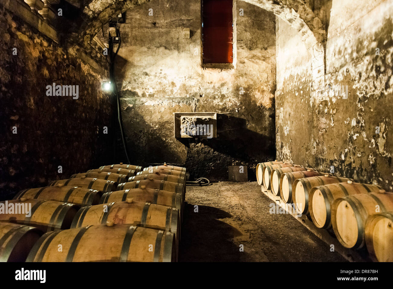 Cave au Chateau du Taillan, Bordeaux, France Banque D'Images