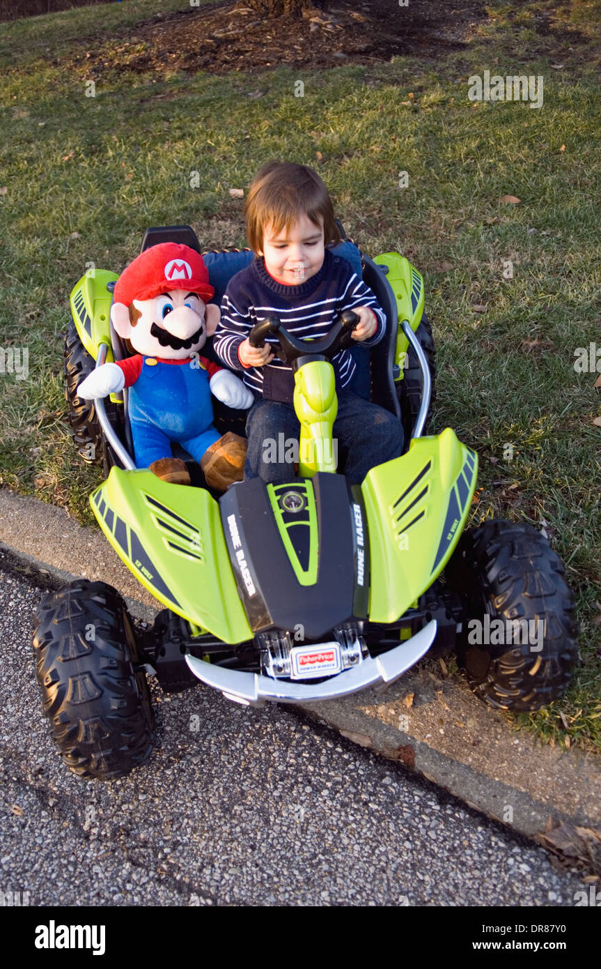 Dune Buggy jouet conduite tout-petits Banque D'Images