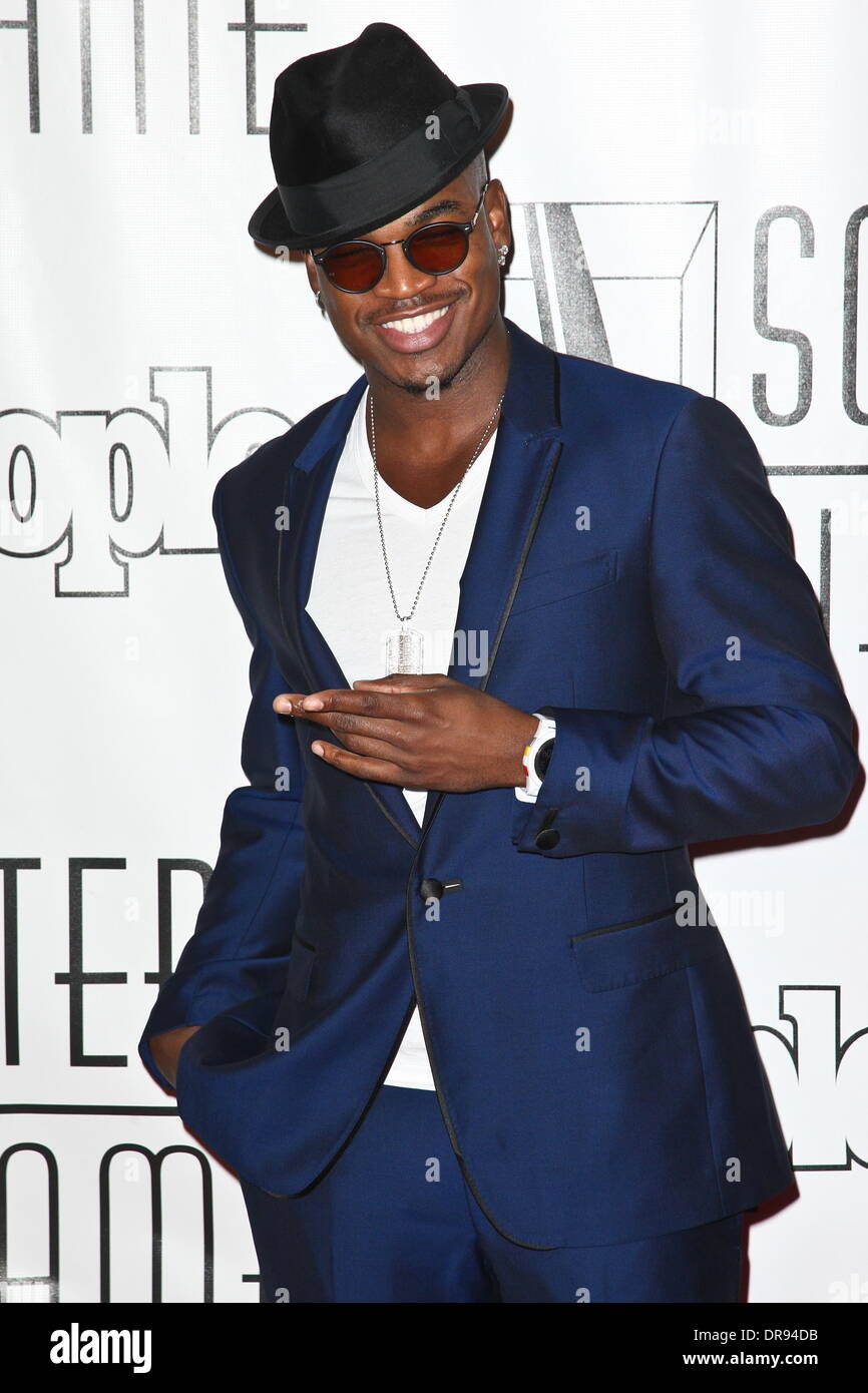 43e assemblée annuelle Ne-Yo Songwriters Hall of Fame de la cérémonie tenue au New York Marriott Marquis Hotel- arrivées. La ville de New York, USA - 14.06.12 Banque D'Images