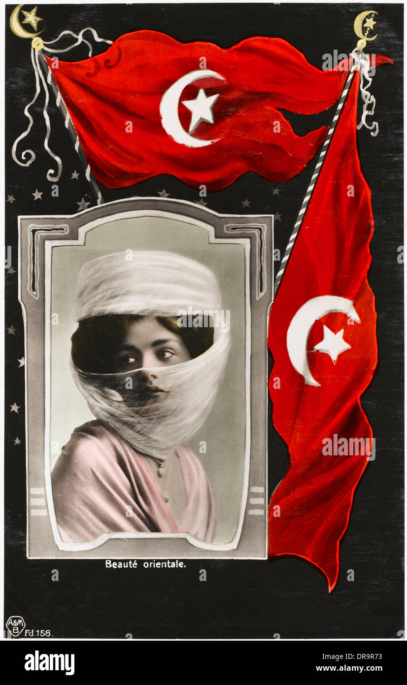 Femme et de drapeaux turcs Banque D'Images