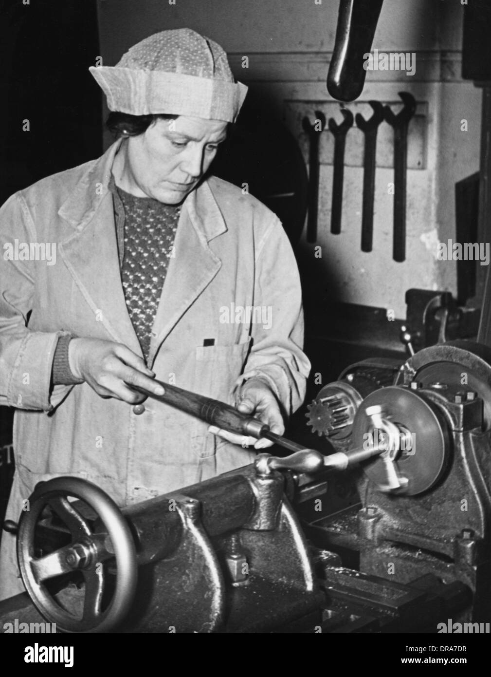 La DEUXIÈME GUERRE MONDIALE, l'usine de munitions Banque D'Images