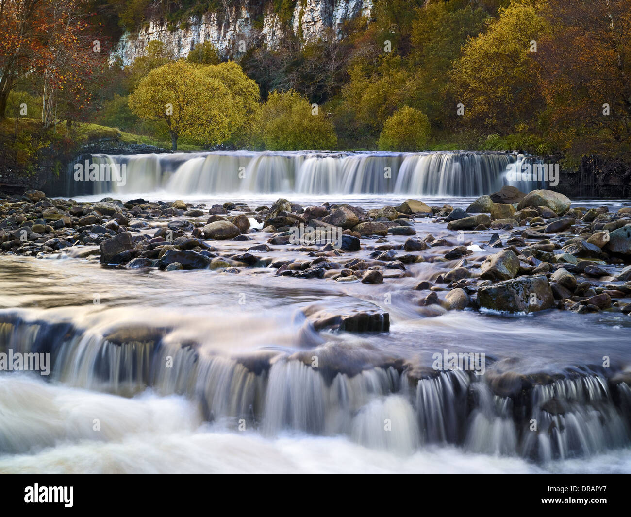 Une vue de wain force wath le long de la rivière swale dans North Yorkshire, England, UK Banque D'Images