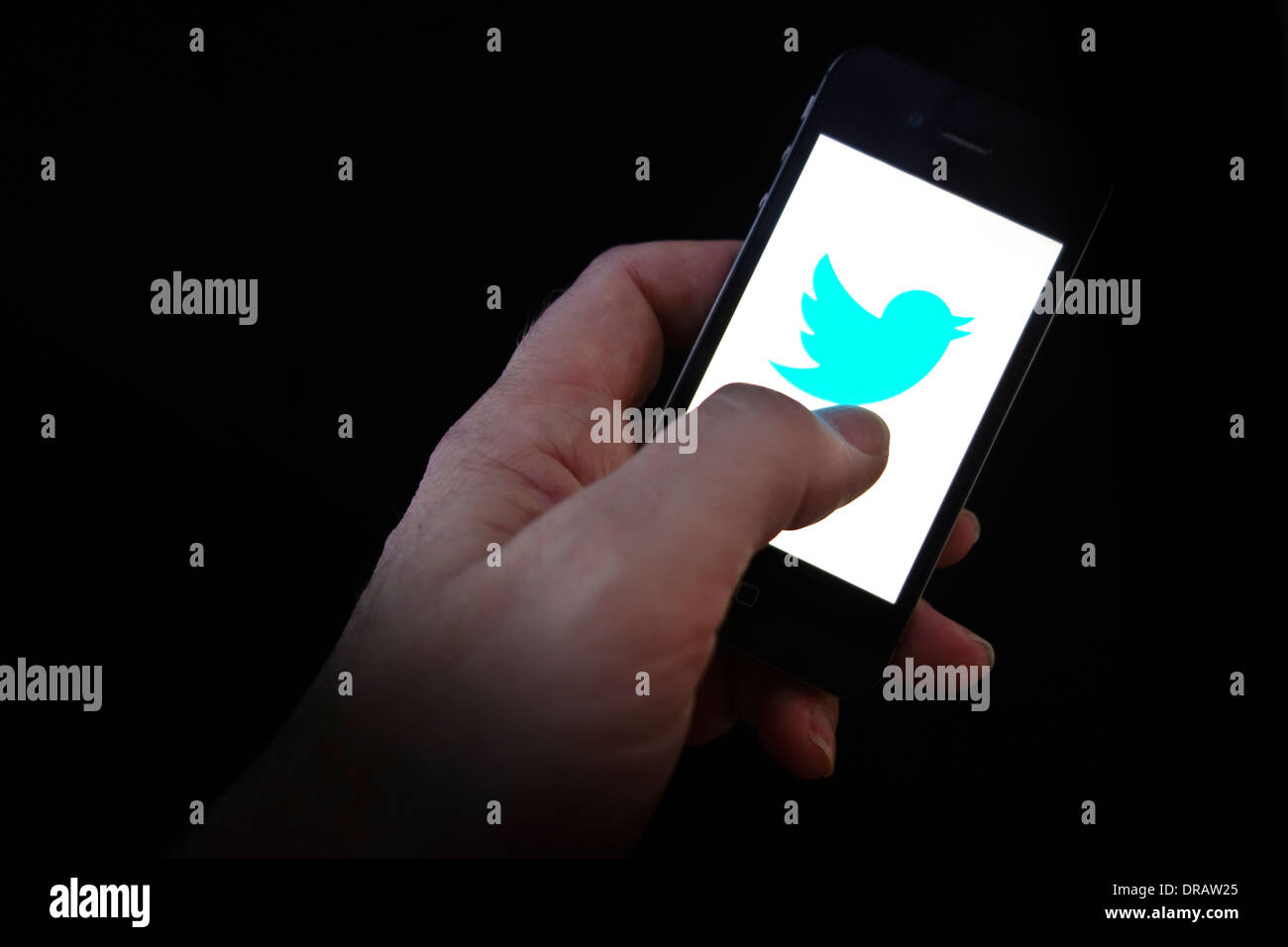 Je téléphone avec logo twitter Banque D'Images