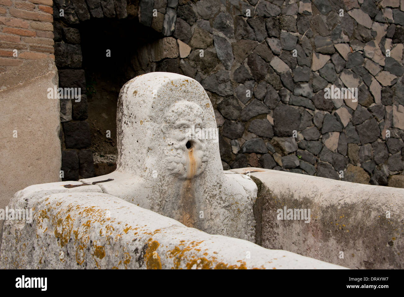 L'Italie, d'Herculanum. Ville couverte de cendres lorsque Mt. Éruption du Vésuve, en 79 après J.-C. Banque D'Images