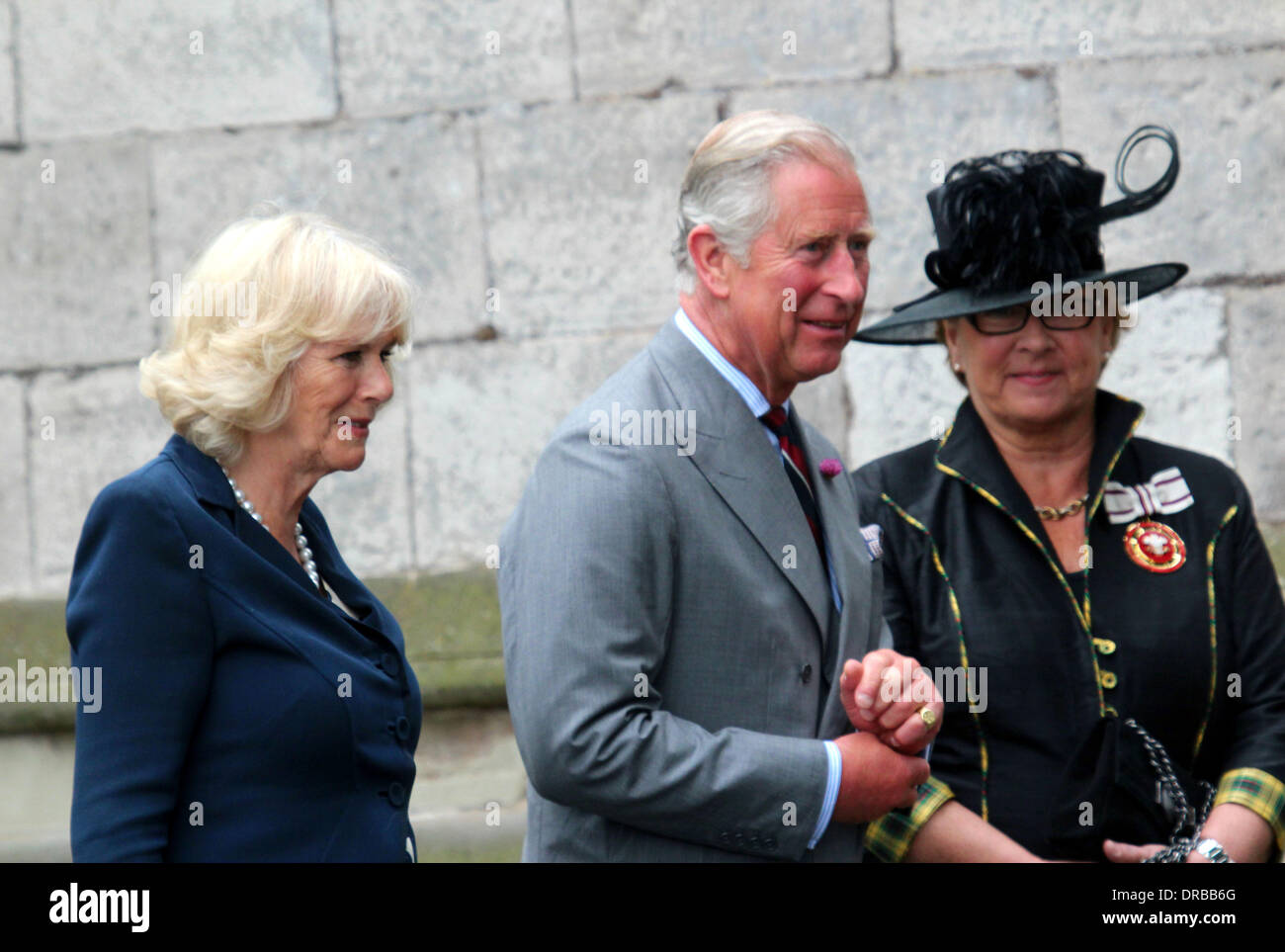 Camilla, Duchesse de Cornouailles et le Prince Charles, prince de Galles, visiter la Cathédrale de St Asaph, Denbighshire, Wales - 09.07.12 Banque D'Images