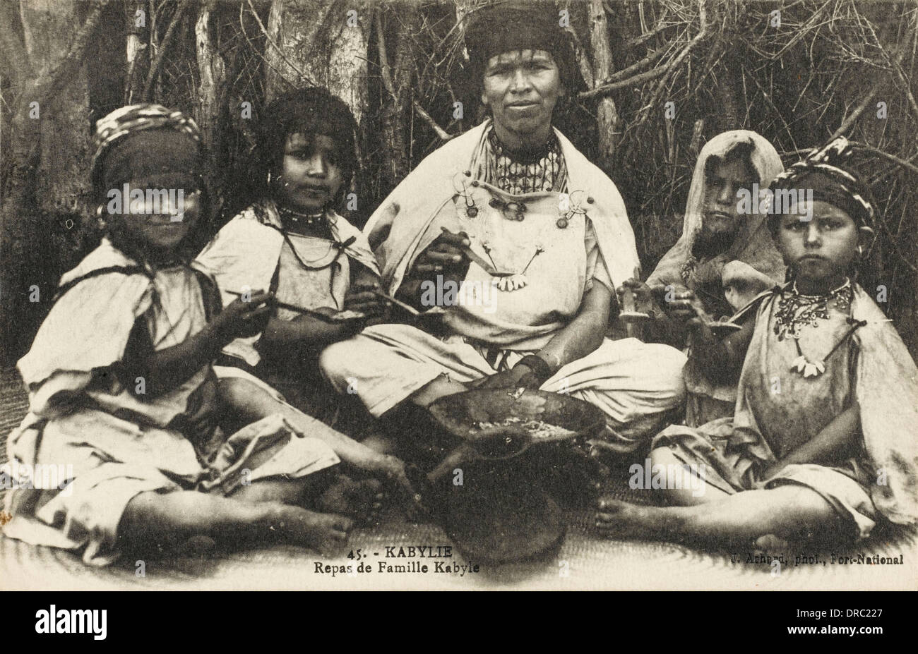 Algérie - Famille Kabyle Photo Stock - Alamy