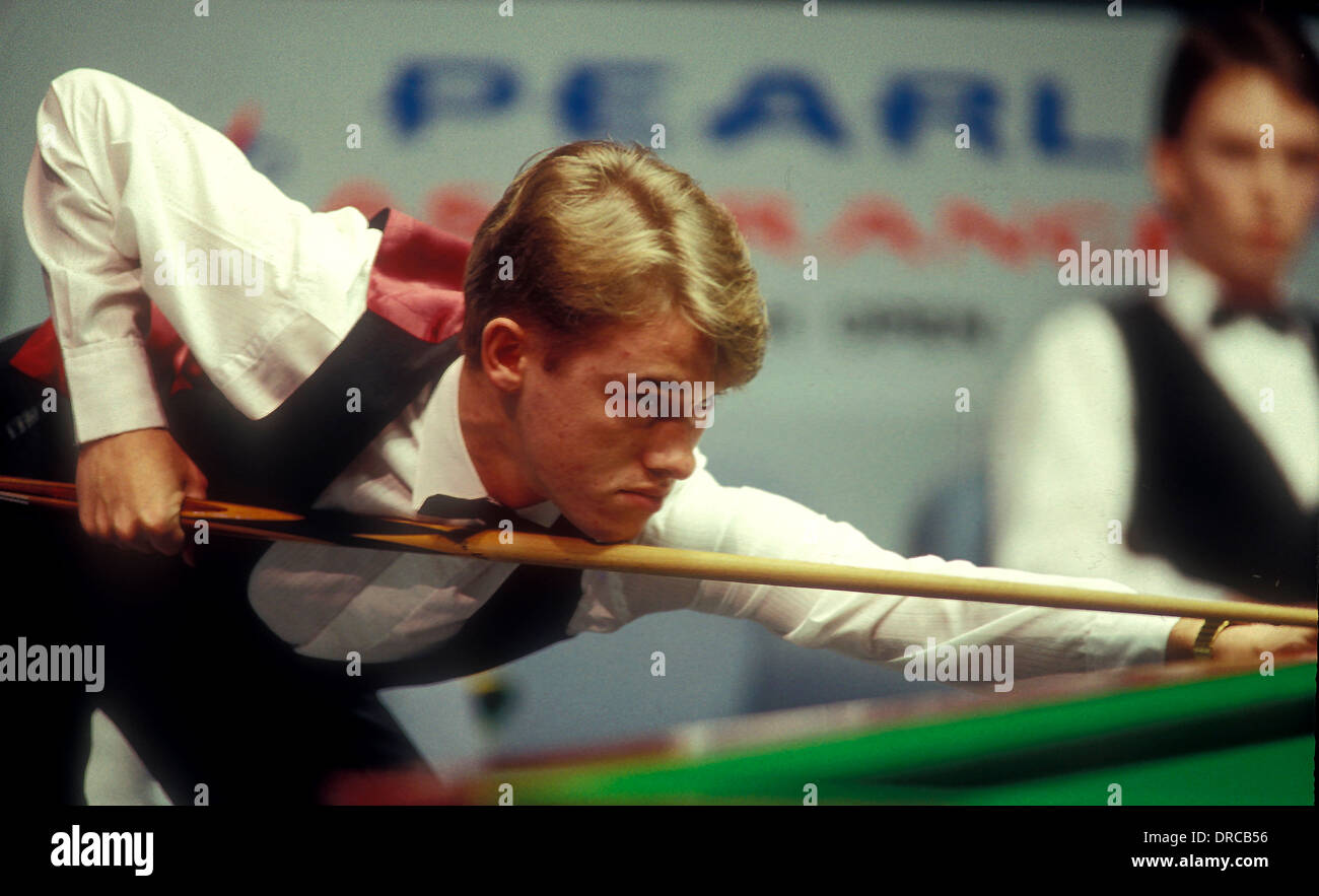 Stephen Hendry à l'ambassade World Snooker Tournament, Crucible Theatre de Sheffield au milieu des années 1980 Banque D'Images