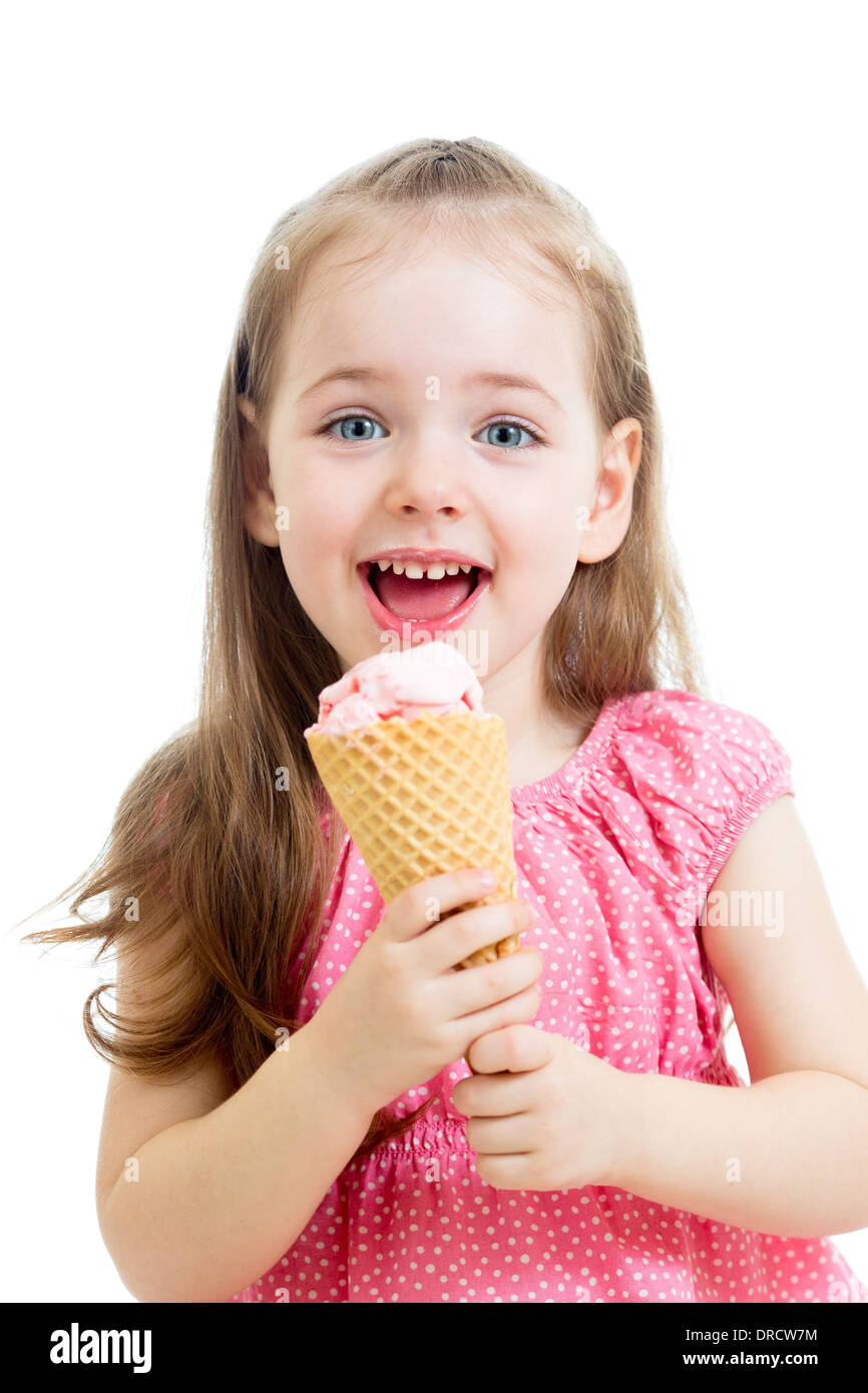 Enfant joyeux girl eating ice cream Banque D'Images