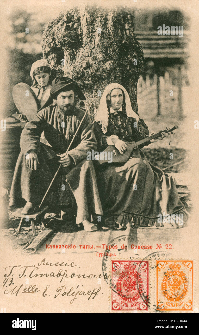 Georgian country folk avec des instruments de musique Banque D'Images