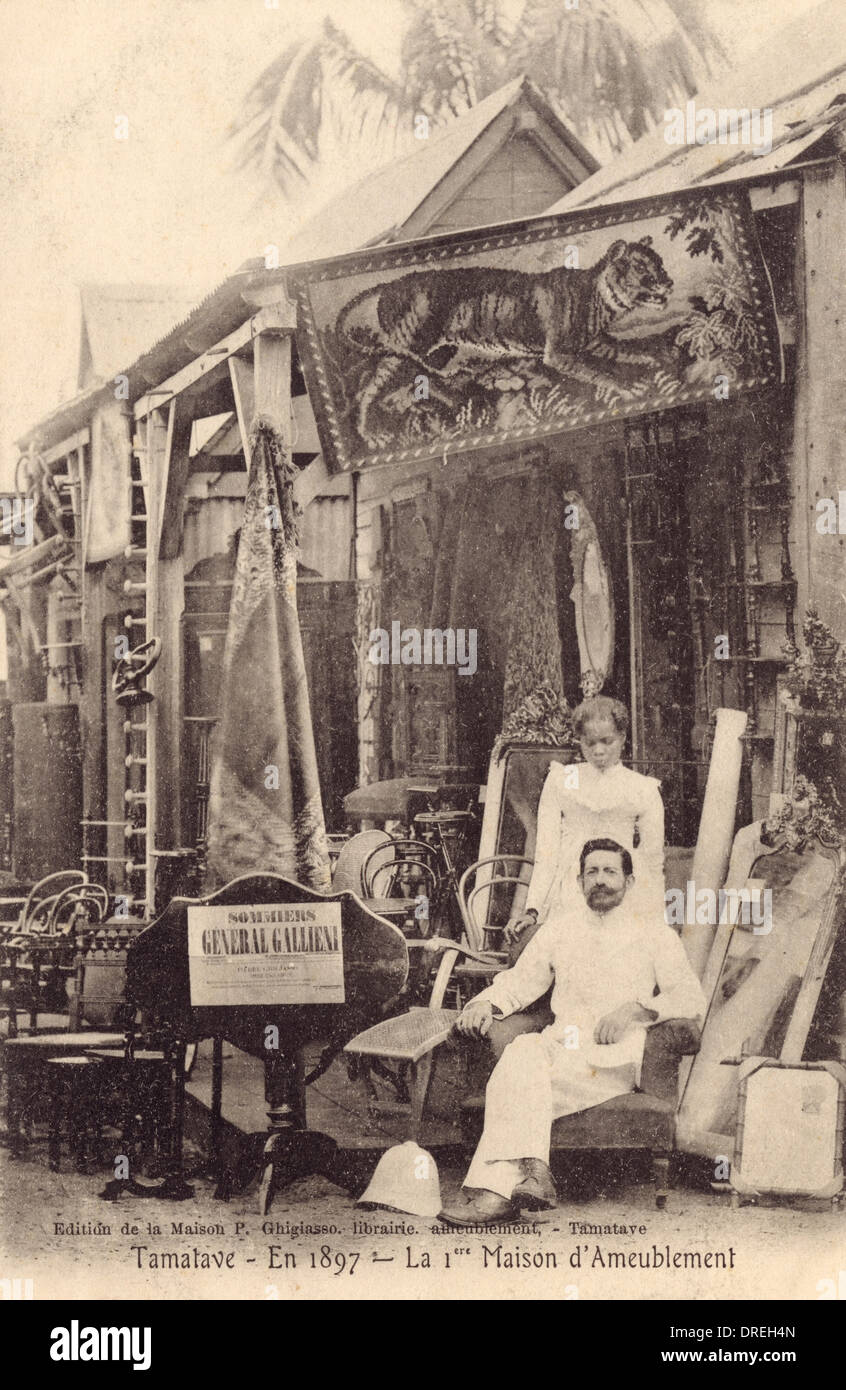 Madagascar - Tamatave (Tuamasina) - Magasin de meubles Banque D'Images