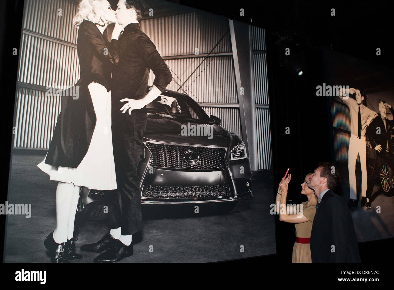 Jaime King, Kyle Newman Lexus dévoile la LS 460 F Sport avec une exposition de photos par Ellen von Unwerth au Metreon Vue sur la ville de San Francisco, Californie - 30.07.12 Banque D'Images