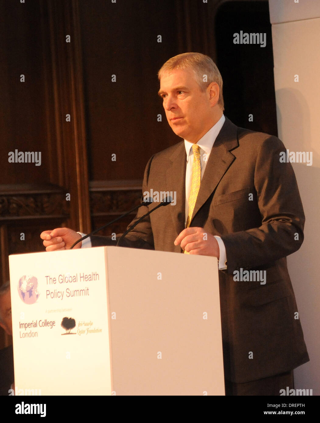 Le prince Andrew, duc de York, le Sommet sur la politique de santé mondiale au Guildhall de Londres, Angleterre - 01.08.12 Banque D'Images
