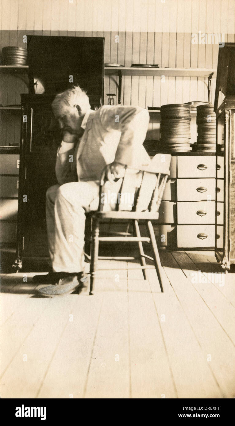 Thomas A. Edison dans son usine centrale, portrait Banque D'Images