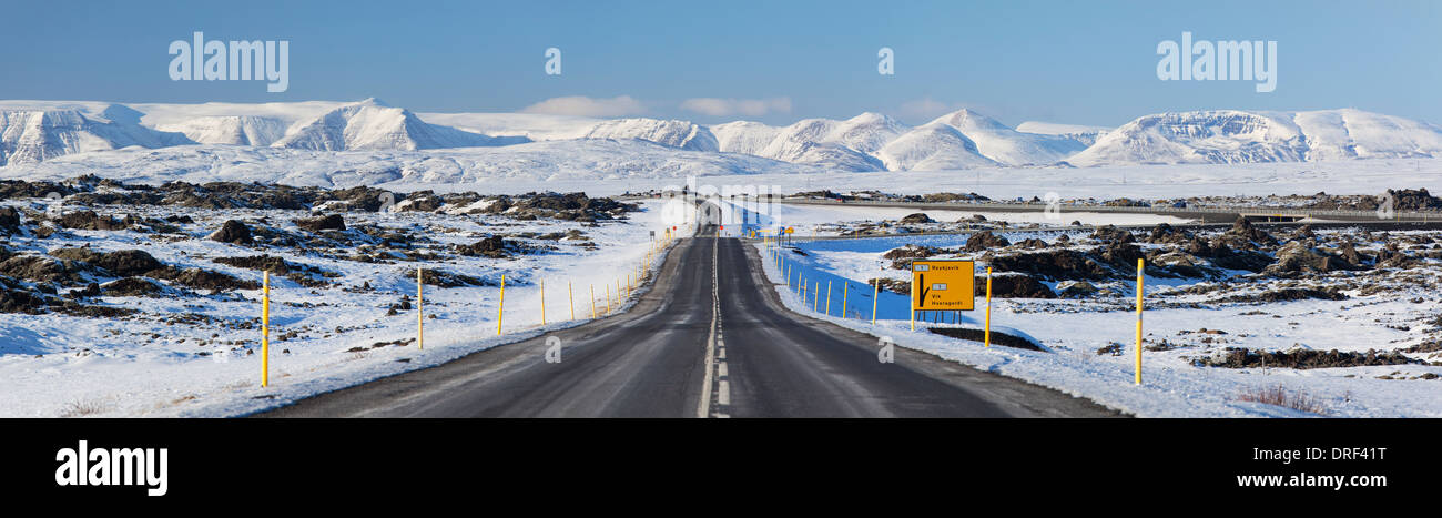 Scène de la route, l'Islande, région polaire Banque D'Images