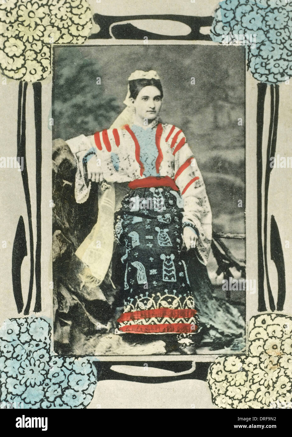 Femme roumaine - Costume traditionnel Banque D'Images