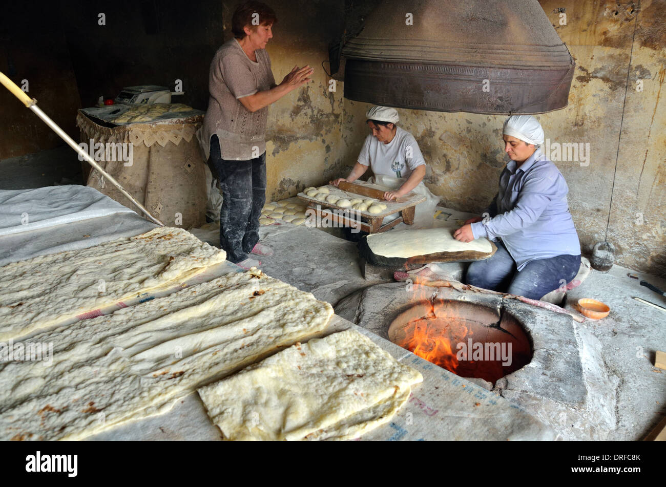 Pain Lavash arménien traditionnel (en) Goris boulangerie, Arménie Banque D'Images