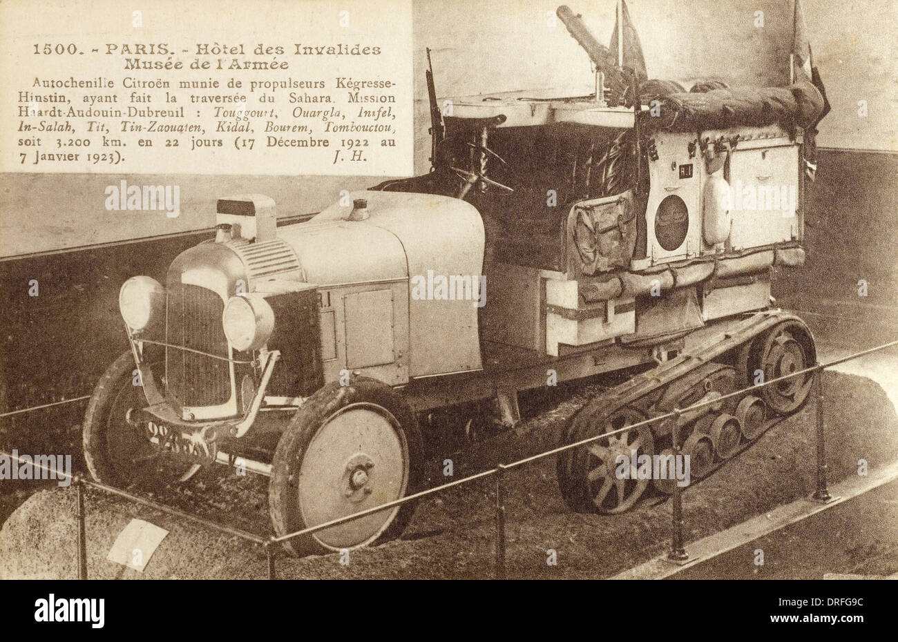 Véhicule qui a traversé le désert du Sahara Banque D'Images