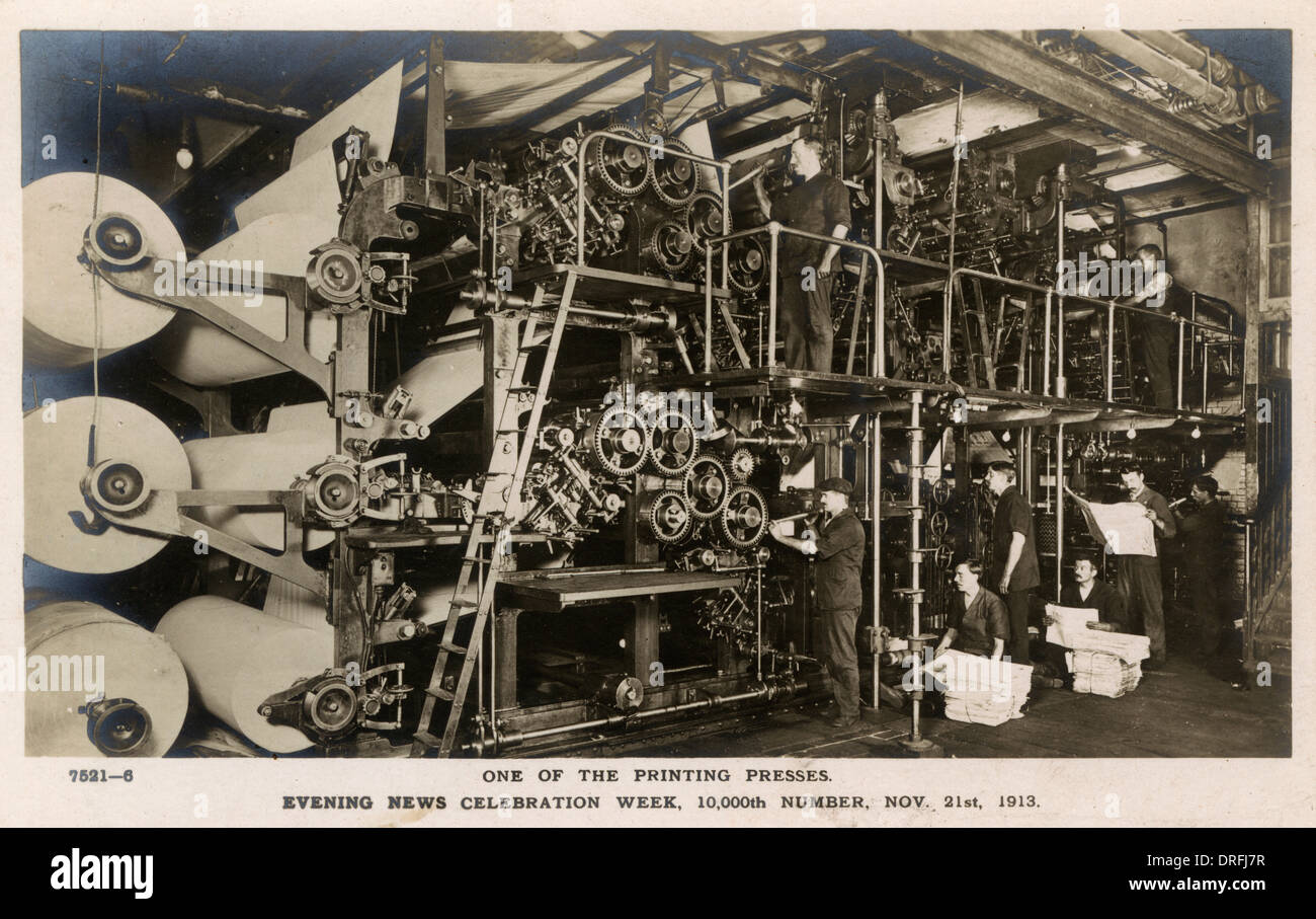 London Evening News - presse à imprimer Banque D'Images