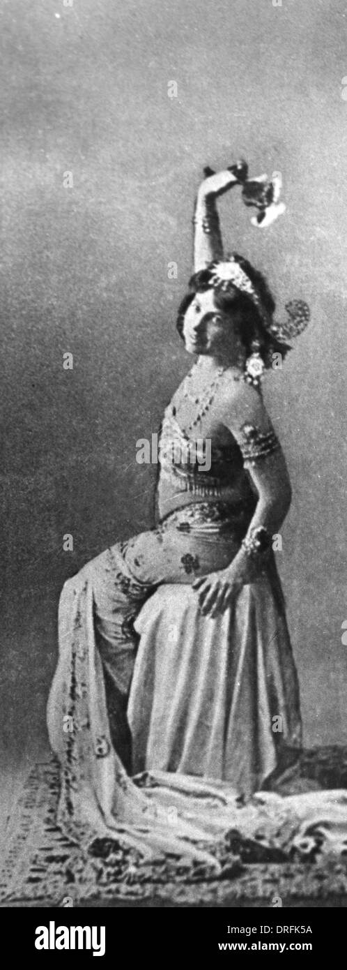 Mata Hari, danseuse, courtisane et espion possible Banque D'Images