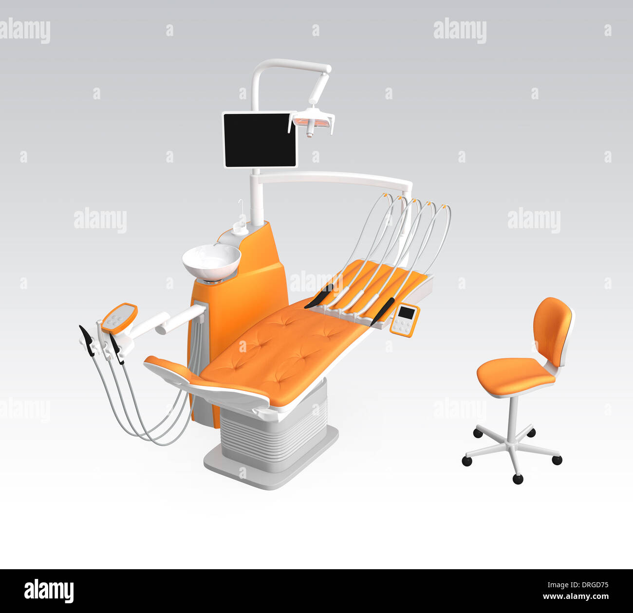 Élégant fauteuil dentaire orange sur fond dégradé, chemin de détourage inclus. Banque D'Images