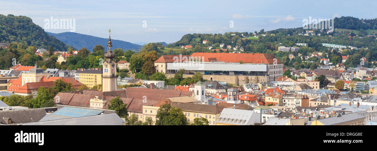 La ville de Linz avec Schlossmuseum et tour de l'Autriche supérieure Landtag (Parlement), l'Autriche Banque D'Images