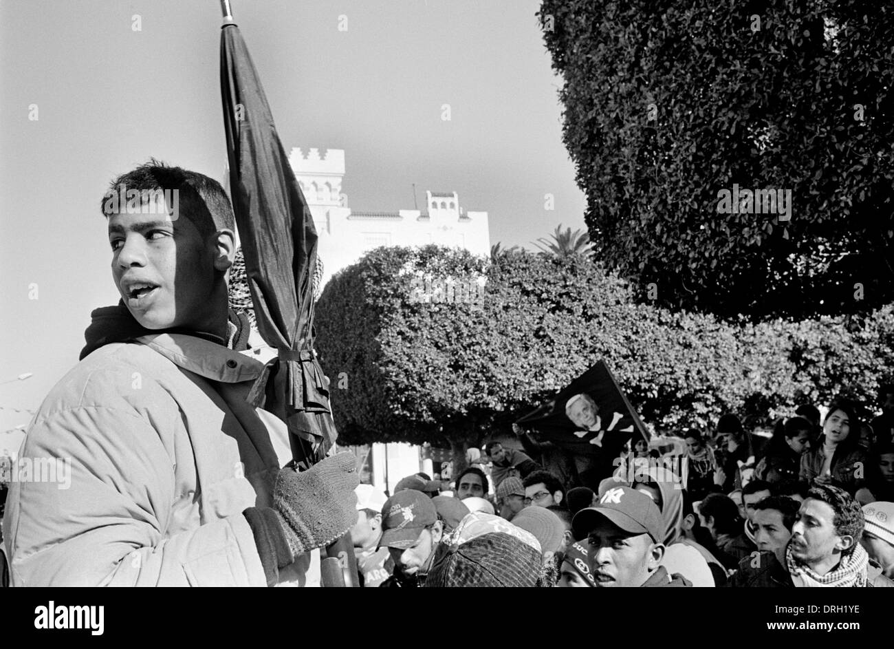 Les troubles en Tunisie avant de l'édifice du ministère de l'intérieur