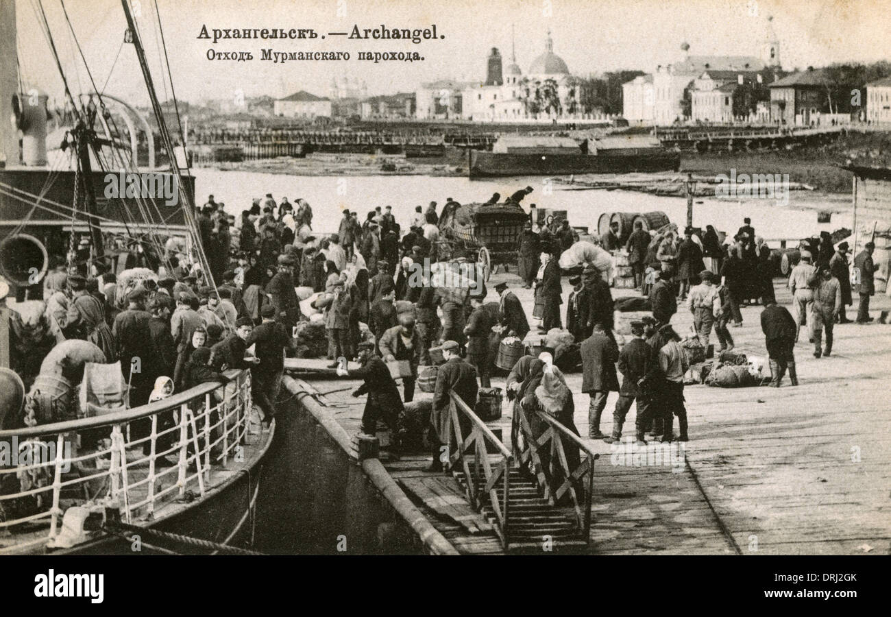 Départ en bateau à vapeur, l'Archange, Russie Banque D'Images