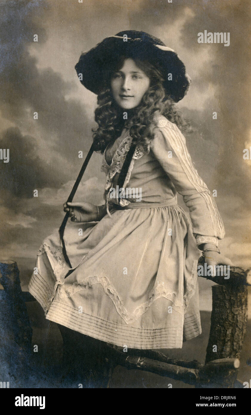 Portrait de Mlle Phyllis Dare, chanteuse et actrice Banque D'Images