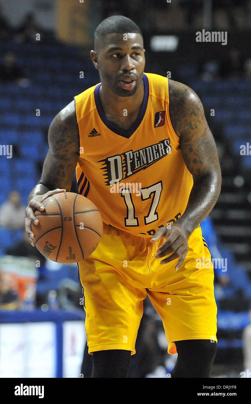 27 janvier 2014, l'Ontario.ca Terrence Williams # 17 de la D-Garde-boue au cours de la NBA D-League match de basket-ball entre le Texas Legends et les Los Angeles D-Ailes à la Citizens Business Bank Arena en Ontario, en Californie. Josh Thompson/Cal Sport Media Banque D'Images