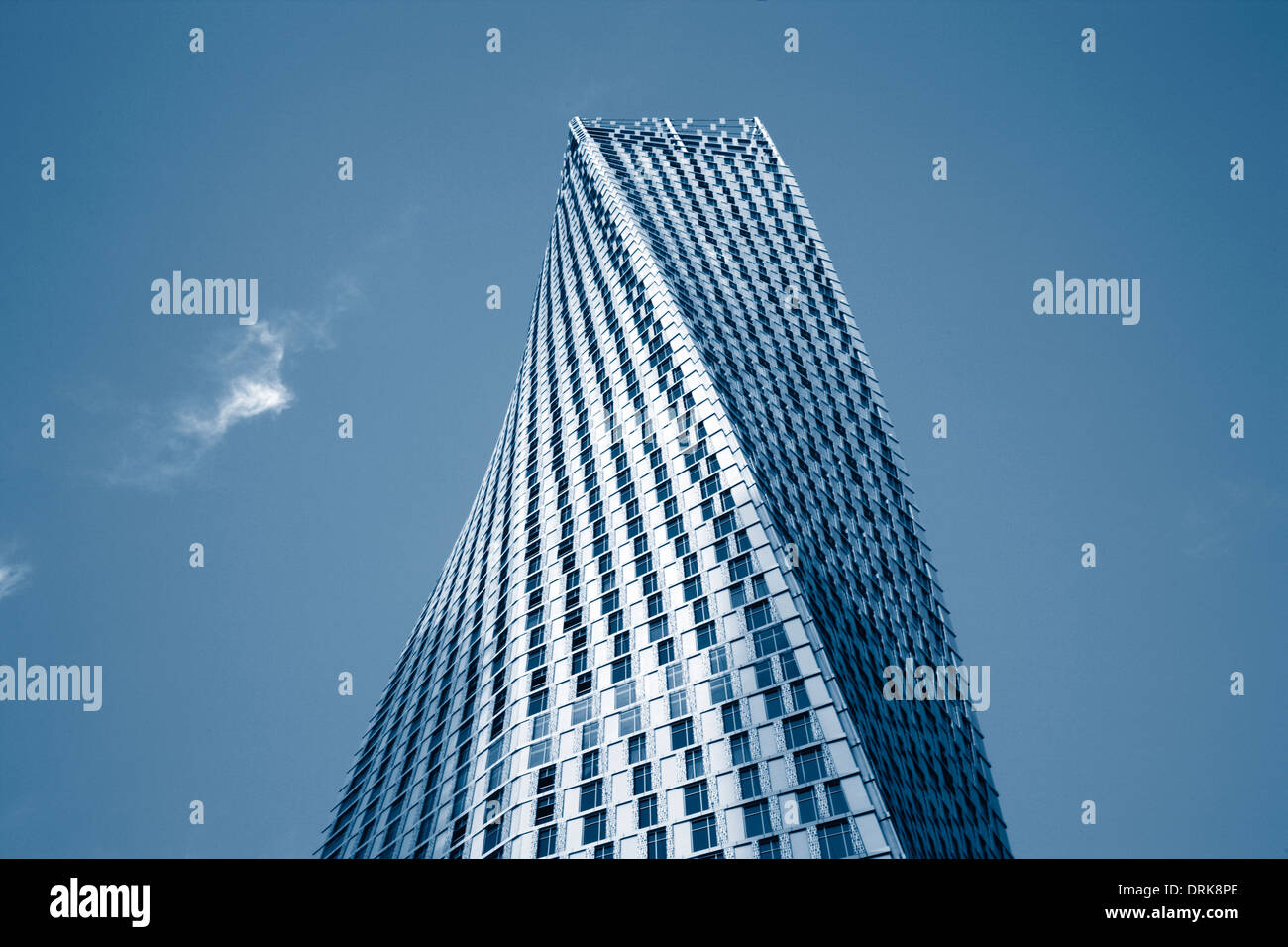 Twisted tower, Dubai Marina (Cayan tower). Banque D'Images