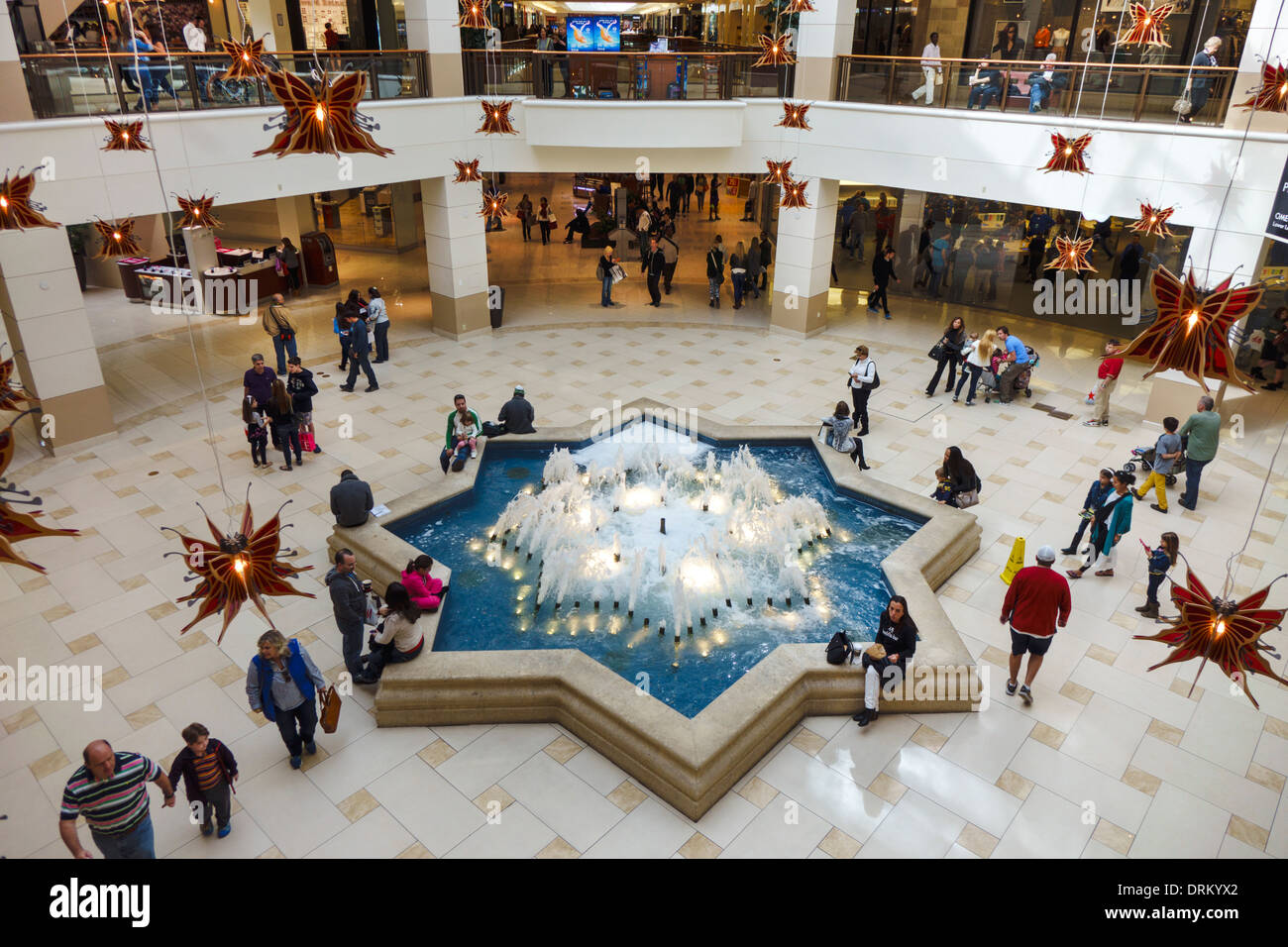 Miami Florida, Aventura, Aventura Mall, atrium, fontaine, multi-niveaux, FL140122026 Banque D'Images