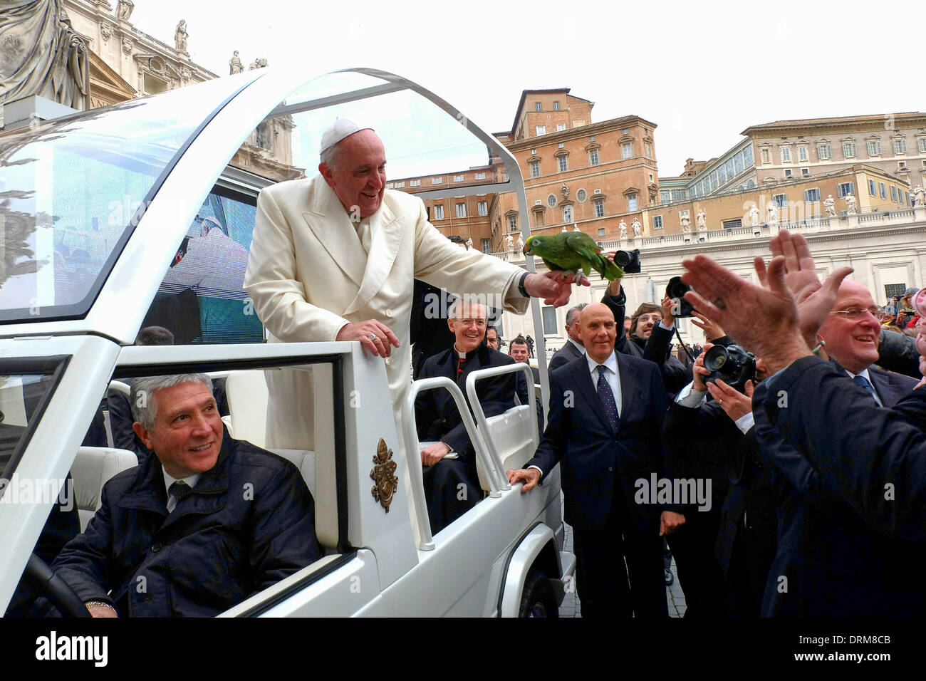 St.Peter's square, Vatican, Rome. 29 janvier 2014. Audience Générale 29/01/2014 Le Pape François est offert un crédit : perroquet Realy Easy Star/Alamy Live News Banque D'Images