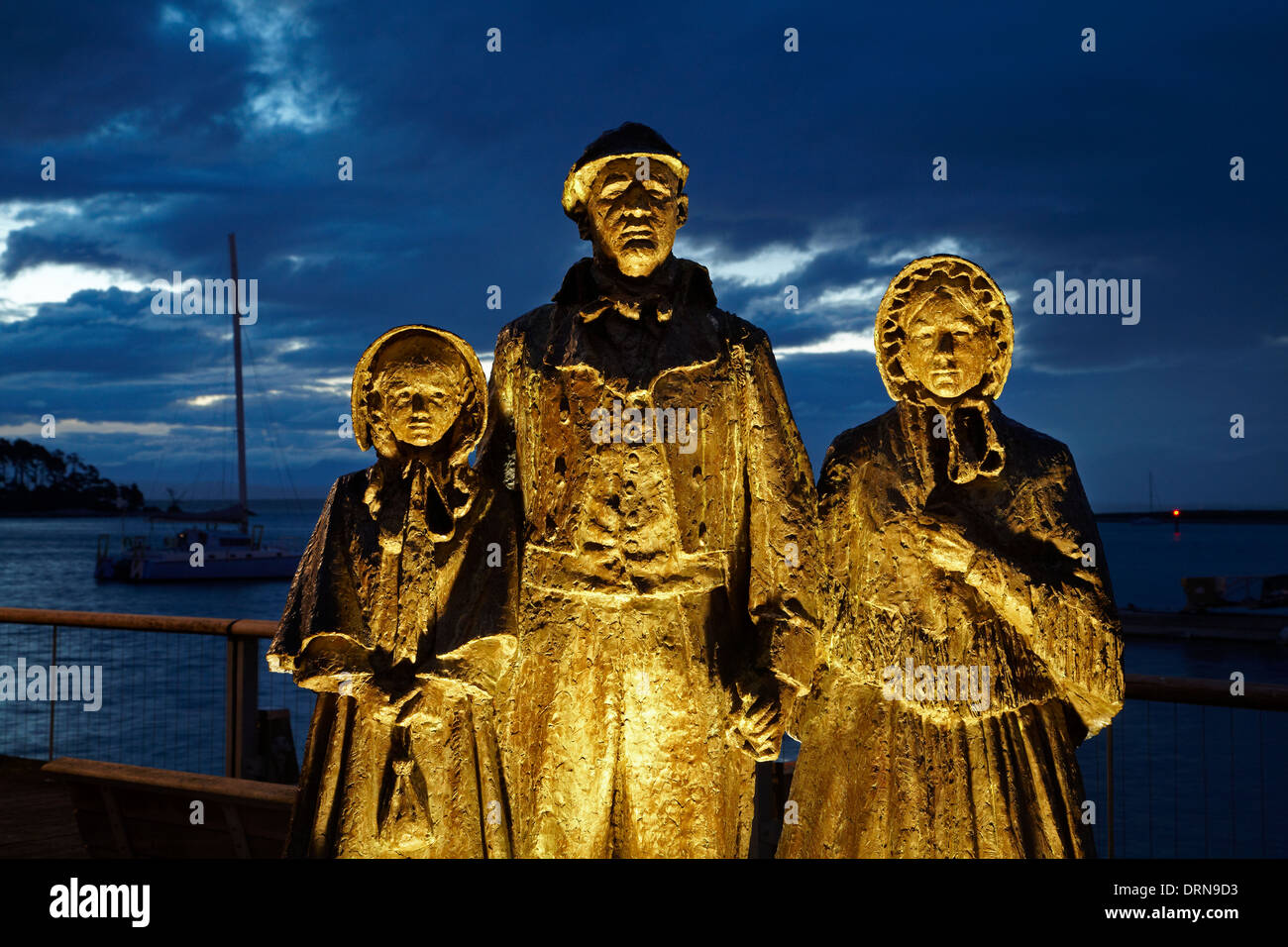 Les premiers colons Memorial (par Tony pierres), Wakefield Quay, Nelson, île du Sud, Nouvelle-Zélande Banque D'Images