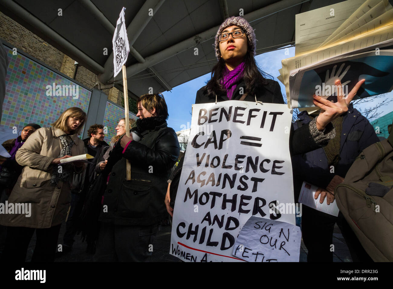 'AX The Bedroom Tax - No évictions' manifestation et rassemblement à Peckham, Londres, Royaume-Uni Banque D'Images