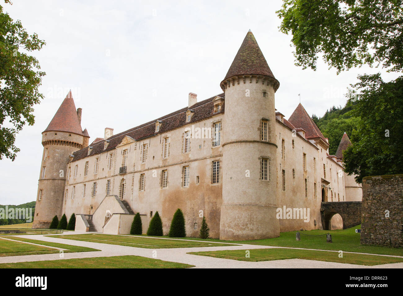 Célèbre château de Rully en Bourgogne, France. Banque D'Images