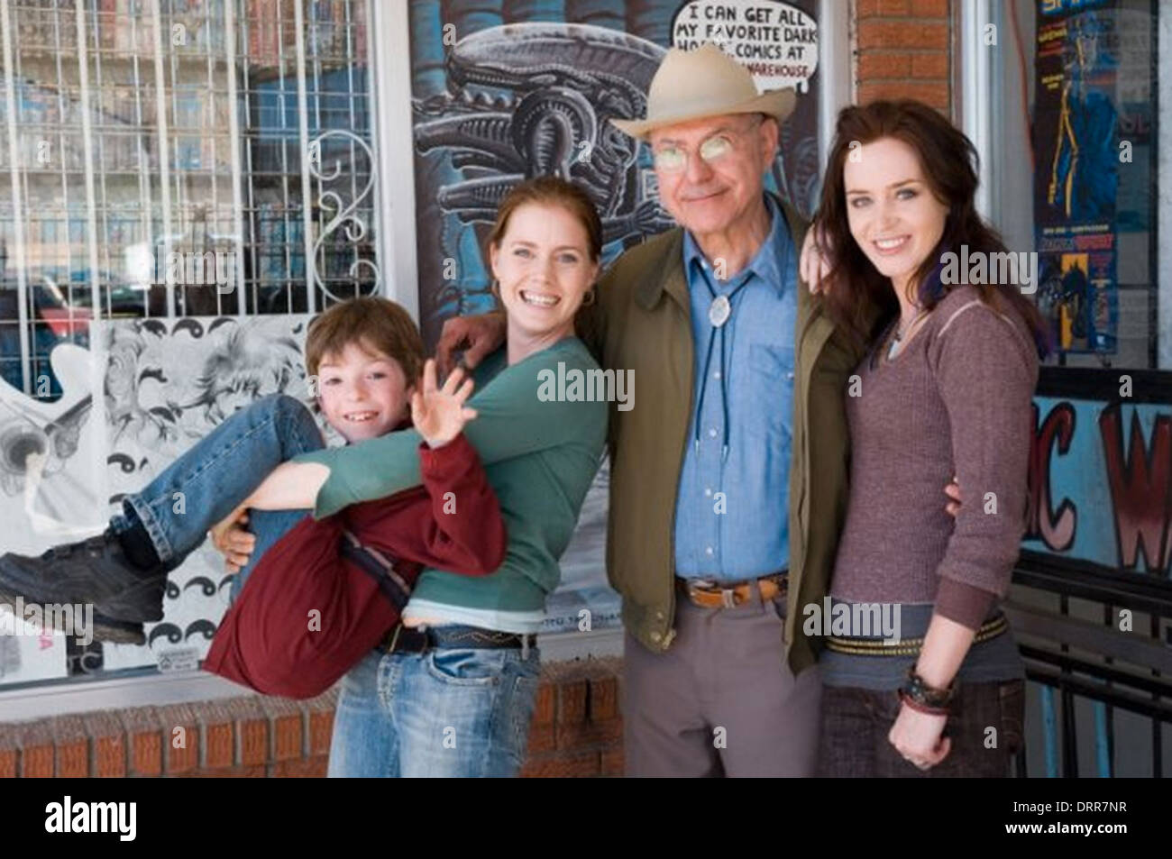 SUNSHINE CLEANING 2008 Overture Films production avec de gauche à droite : Jason Spevack, Amy Adams, Alan Arkin, Emily Blunt Banque D'Images SUNSHINE CLEANING 2008 Overture Films production avec de gauche à droite : Jason Spevack, Amy Adams, Alan Arkin, Emily Blunt Banque D'Images
