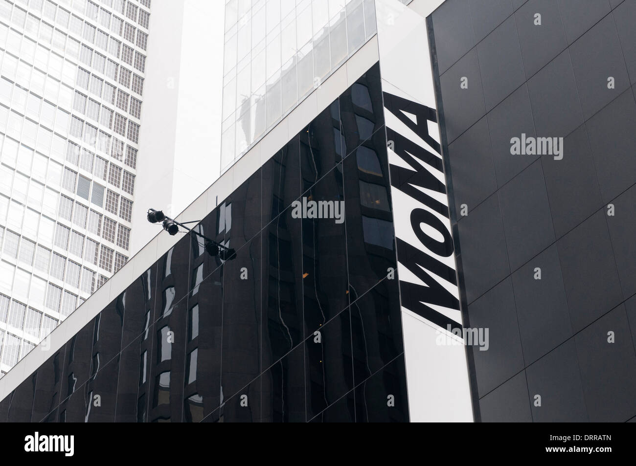 Usa new york manhattan moma museum of modern art exterior Banque de  photographies et d'images à haute résolution - Alamy