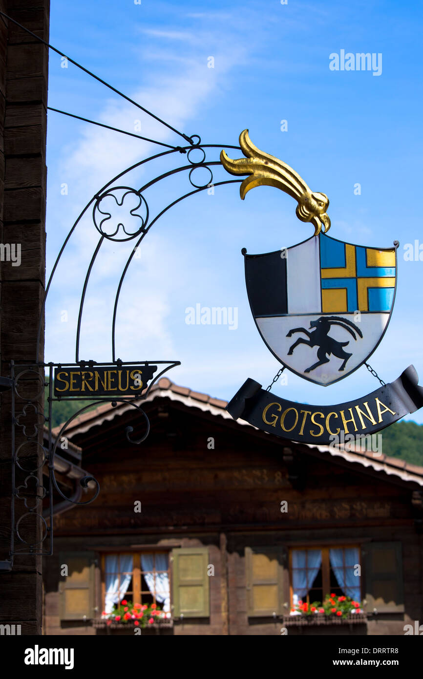 Signe pour Gasthof restaurant Gotschna dans près de Klosters Serneus dans la région Grisons, Suisse Banque D'Images