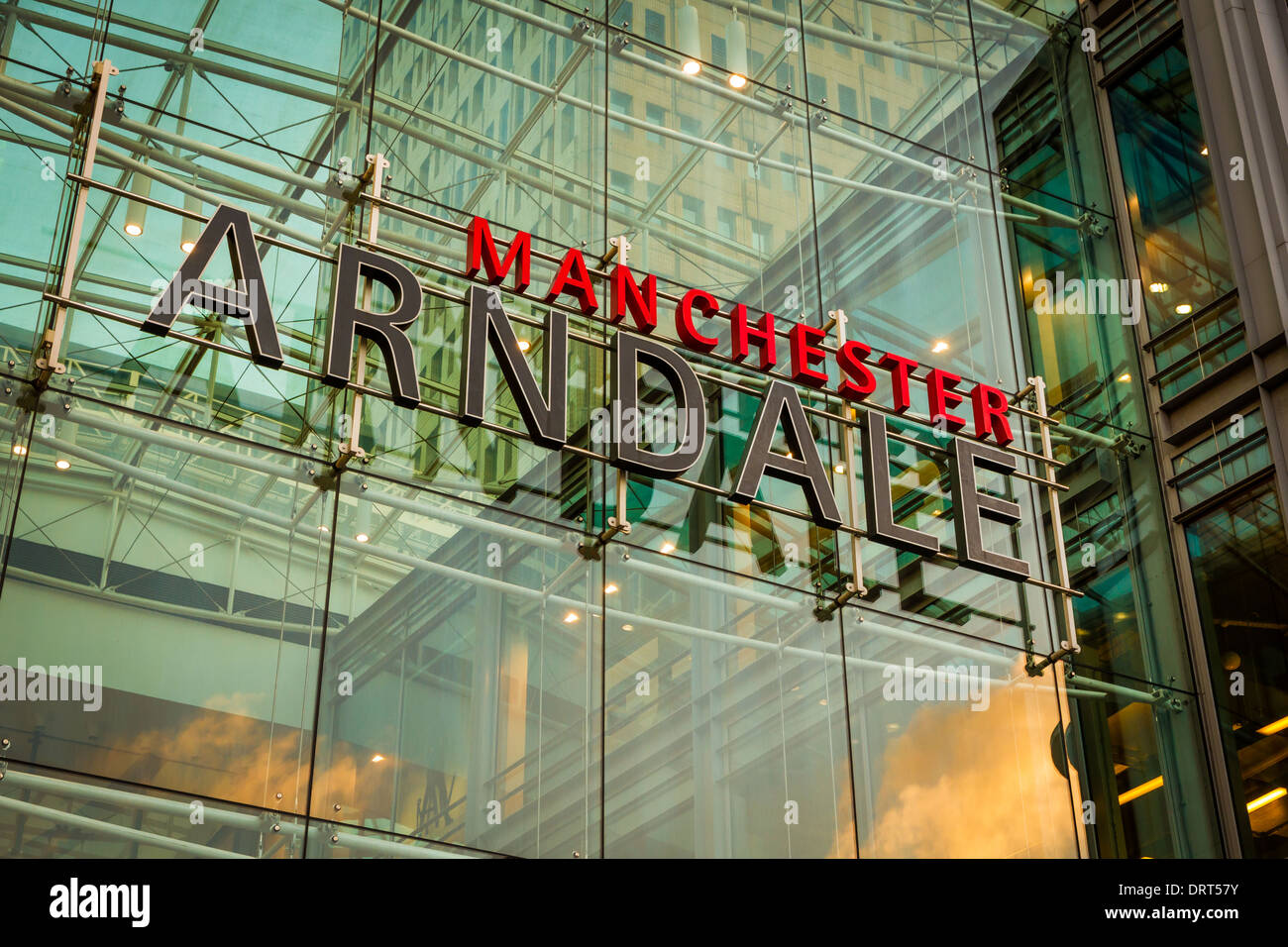 Signe sur l'entrée de la Manchester Arndale Centre commercial à Manchester, Angleterre Banque D'Images