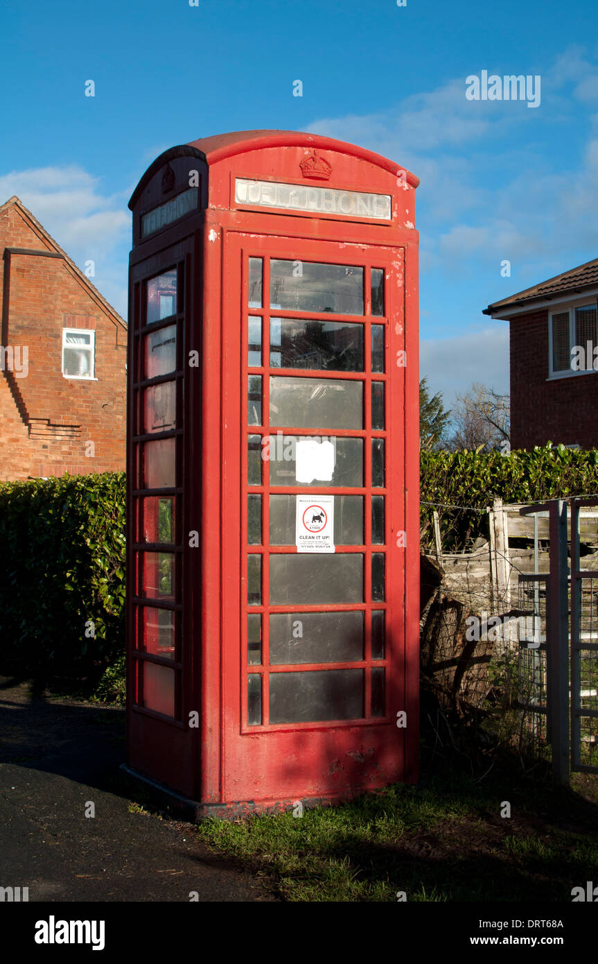 Boîte de téléphone à Hampton-on-the-Hill village, Warwickshire, UK Banque D'Images